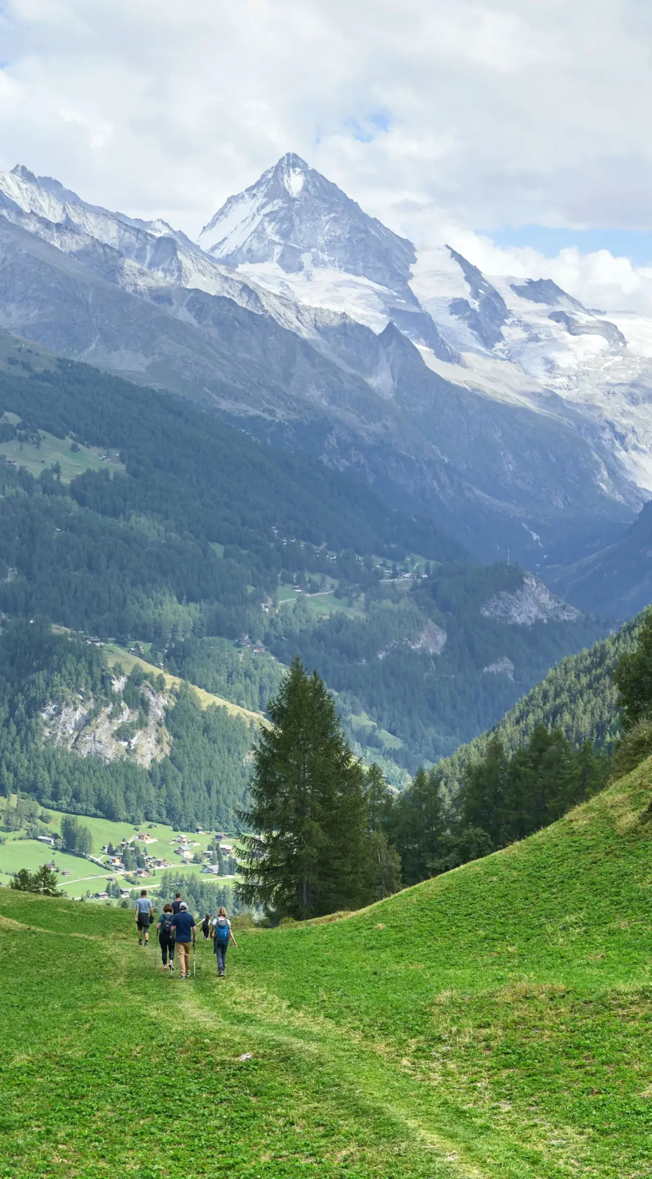 Hiking the Männlichen Trail