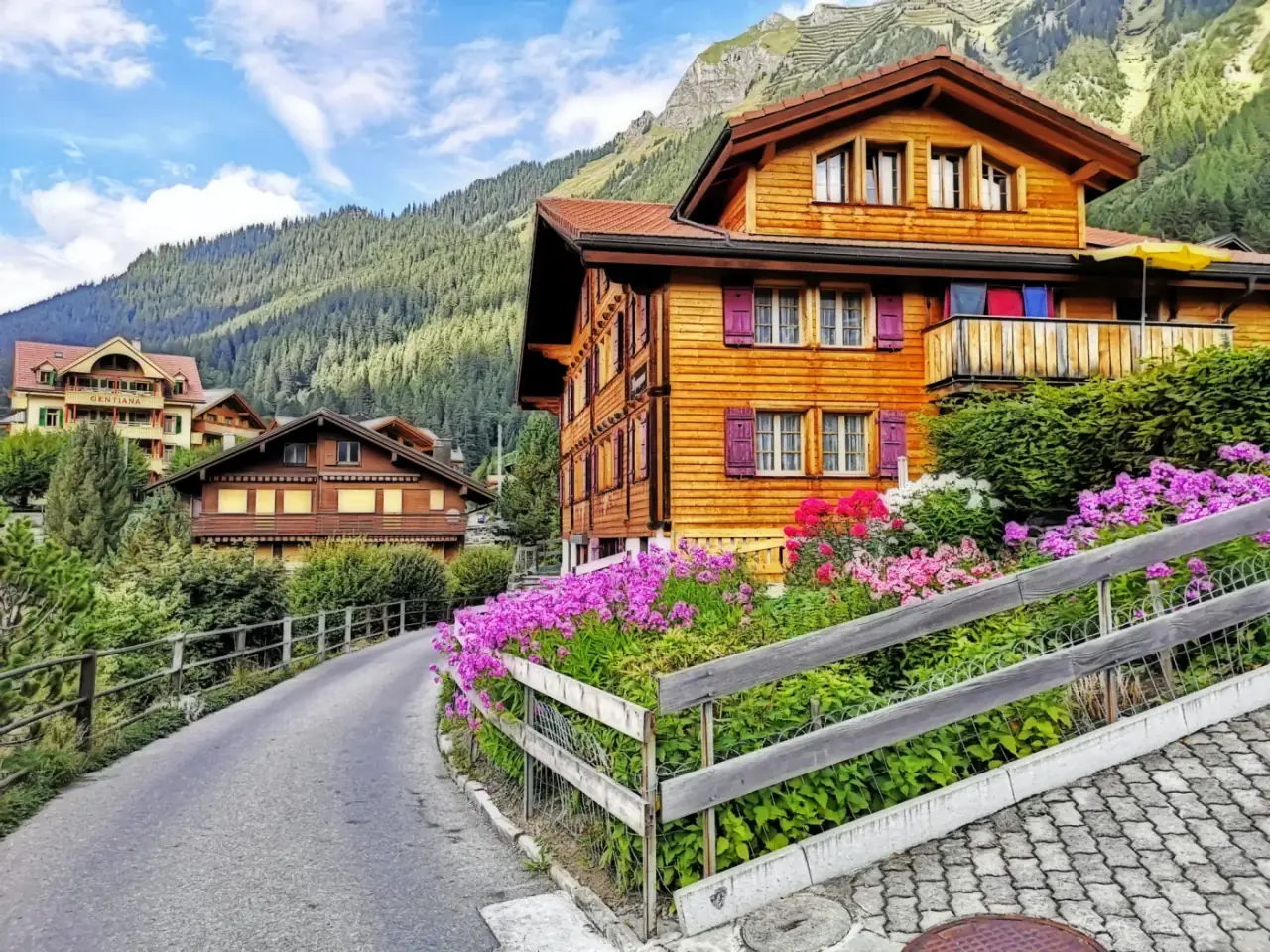 Chalet in car-free Wengen village